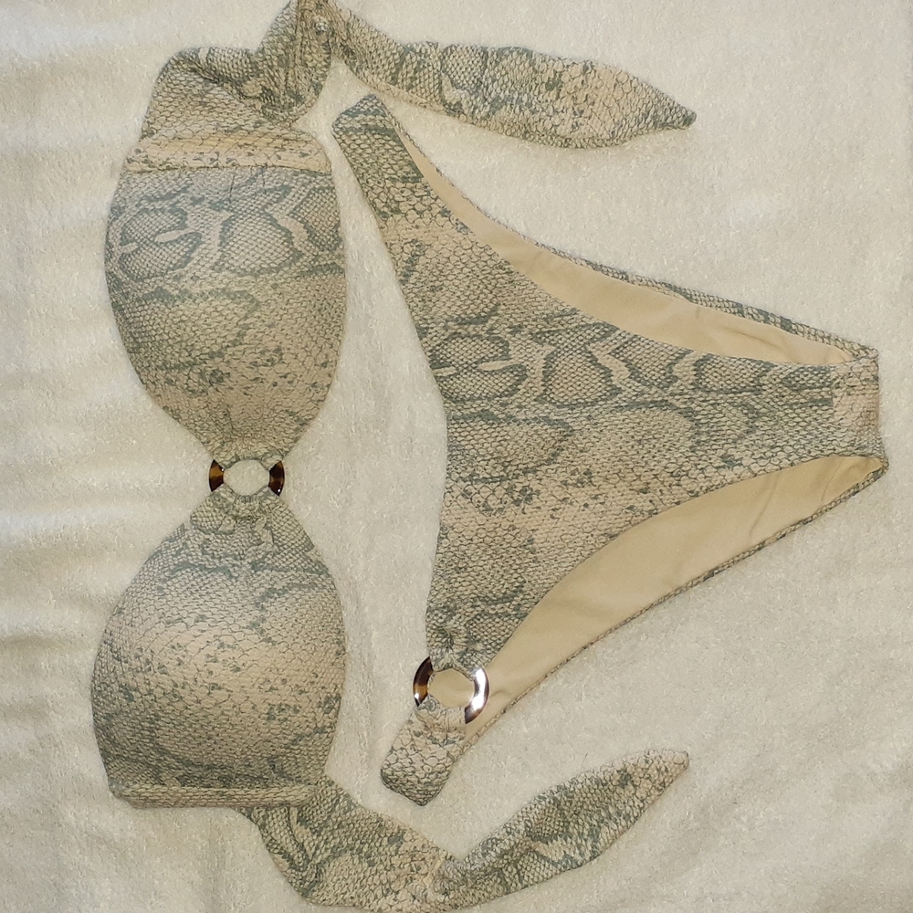 Gianni Bini 2 pc bikini  olive green & cream snake print.  Size L